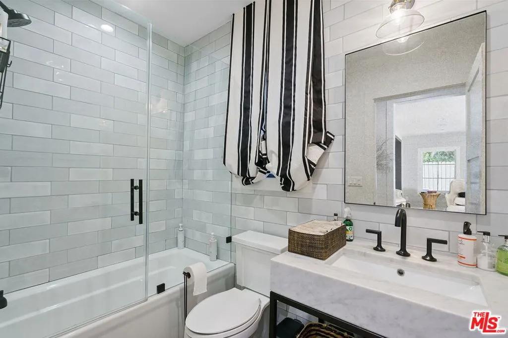 1738 Nichols Canyon Road, Los Angeles, California 90046 home-pic-18